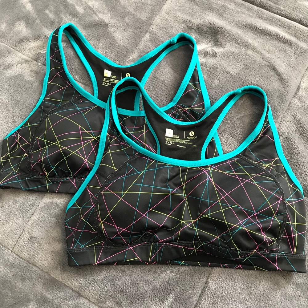Set of 2 XERSION sports bras. Size Large.